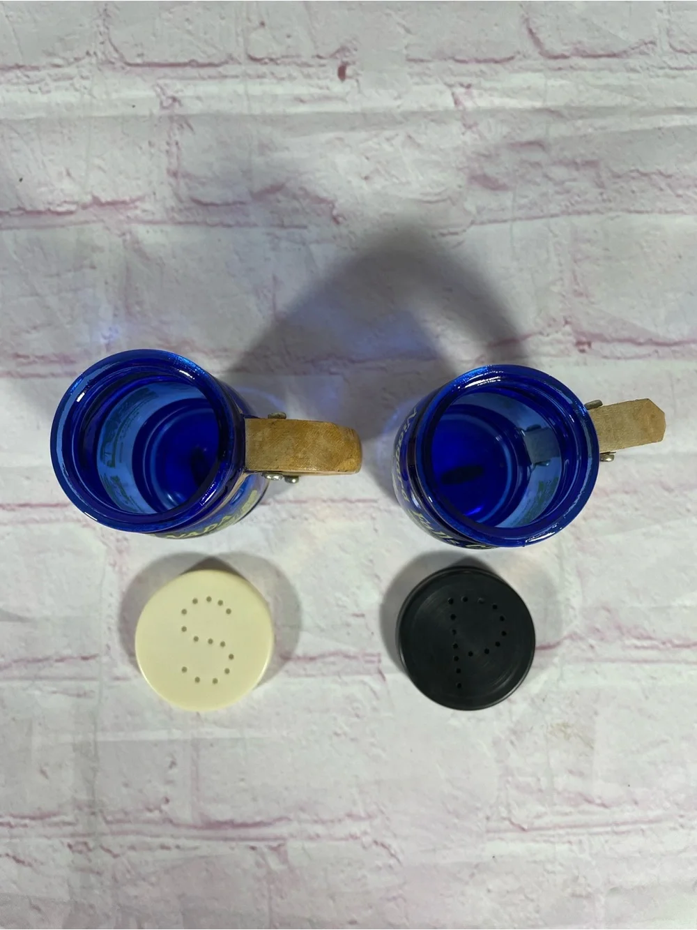 Vintage Niagara Falls Canada Cobalt Blue Glass Salt and Pepper Shaker Pair